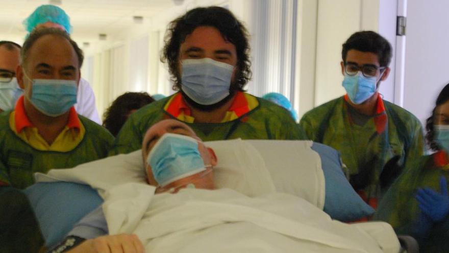 L&#039;Àngel amb personal sanitari de l&#039;Hospital d&#039;Igualada, aquest dijous |