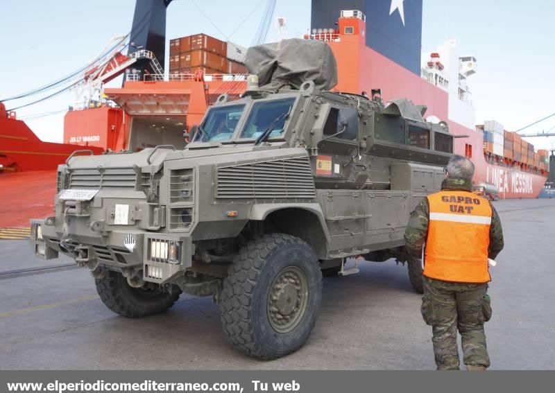 Desembarco vehículos del ejercito Afganistán-Castellón