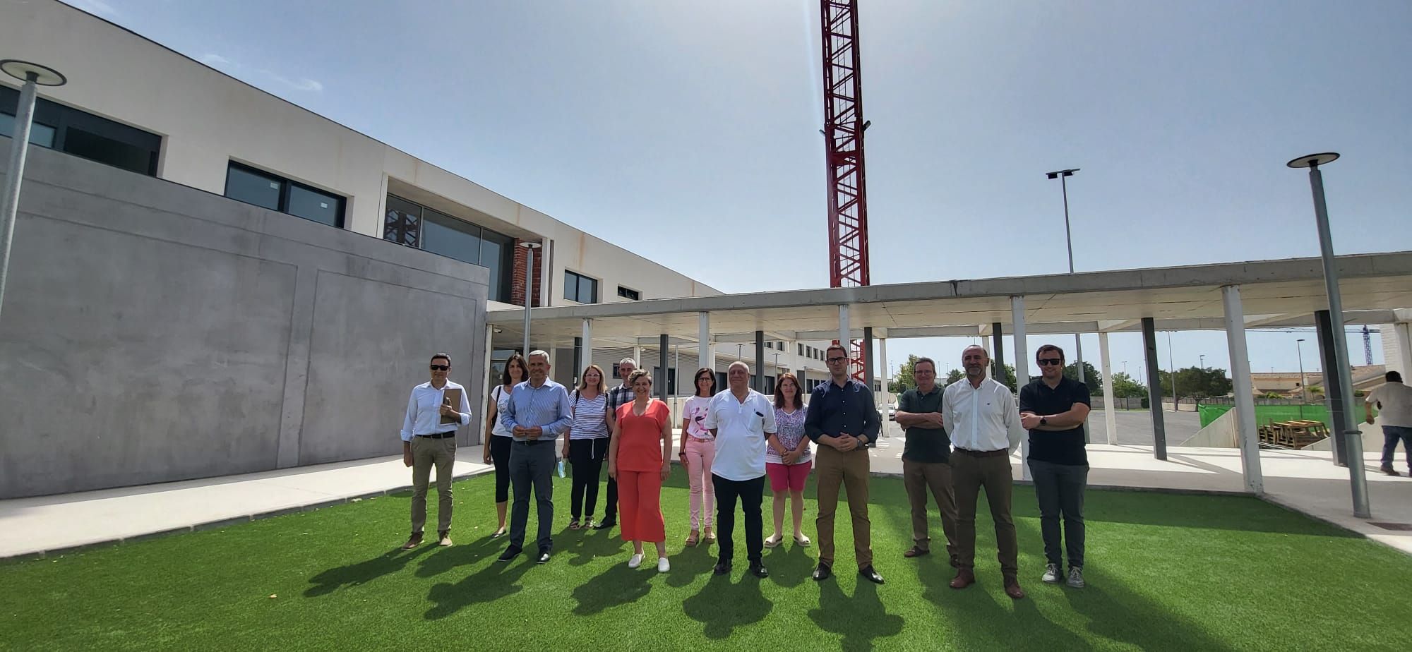 La consellera de Educación visita dos nuevos centros en Pilar de la Horadada