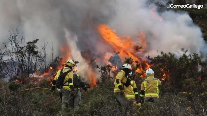 El fuego, un aliado en la prevención de las llamas: «Reduce la carga de combustible y nos da margen de seguridad para actuar en caso de incendio»