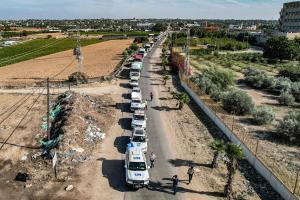 L’entrada d’ajuda humanitària no alleuja l’asfíxia d’una Gaza sota bombardejos