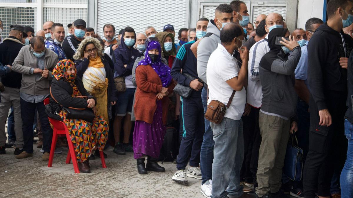 Las imágenes de los altercados en el Puerto de Alicante por el ferry a Orán