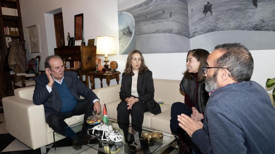 La Diputación de Cáceres y Caja Rural de Extremadura se alían por la sostenibilidad del campo cacereño