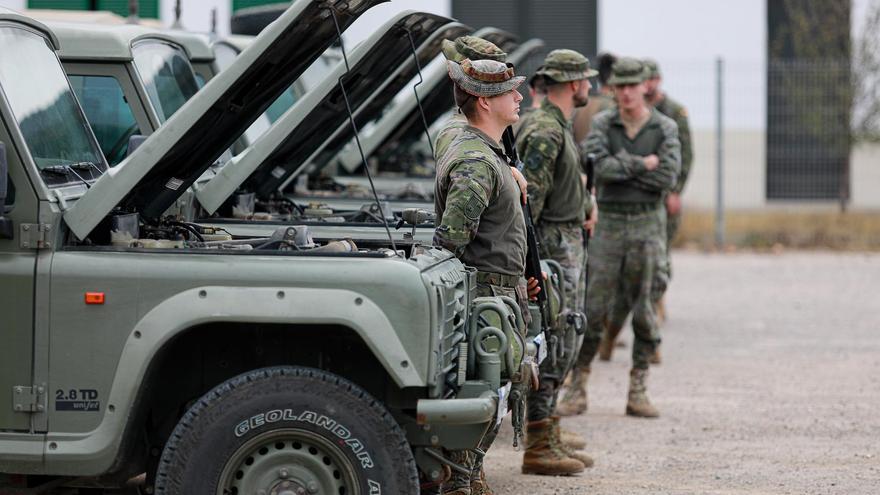 Despliegue militar de este a oeste en Ibiza