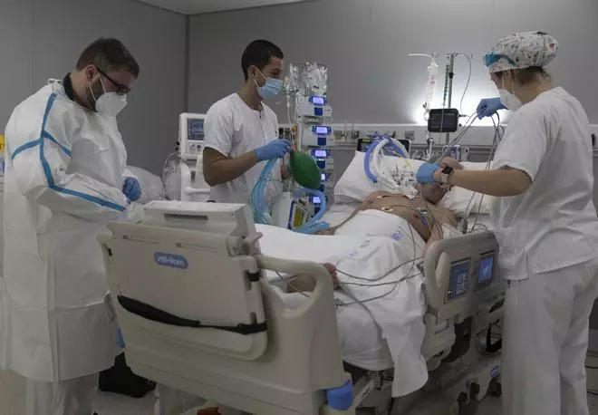 Coronavirus en Baleares: La incidencia acumulada cae hasta los 685 casos y las UCI se quedan con 46 pacientes