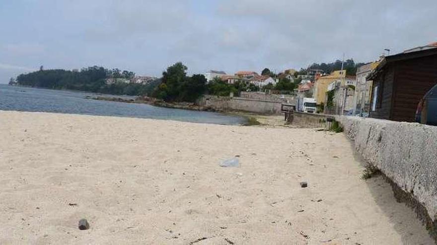 Moaña afianza O Con y mira hacia 2018 con A Xunqueira    |  Moaña consigue consolidar la bandera azul de O Con y vuelve a tener en mente recuperar esta distinción para la emblemática playa de A Xunqueira. Desde la Concellería de Medio Ambiente avanzan que si se resuelve la carencia de socorristas el próximo año valorarán la posibilidad de presentar de nuevo a esta playa urbana, que ya perdió en el año 2013 el distintivo de ecocalidad turística.