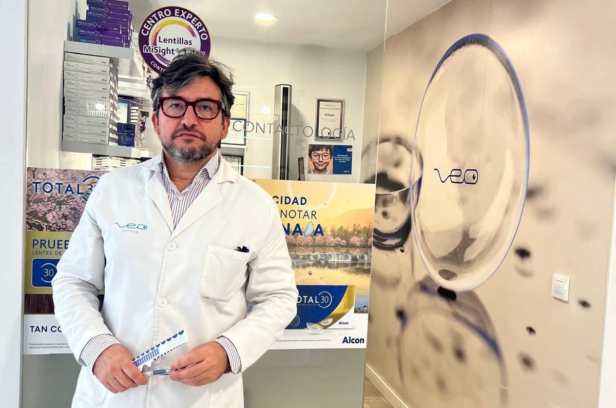 Juan Carlos Gordillo, gerente de Veo Ópticas.