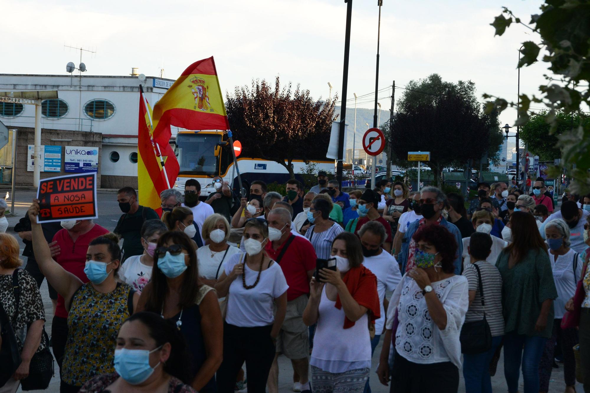 Marcha por la sanidad pública en Cangas