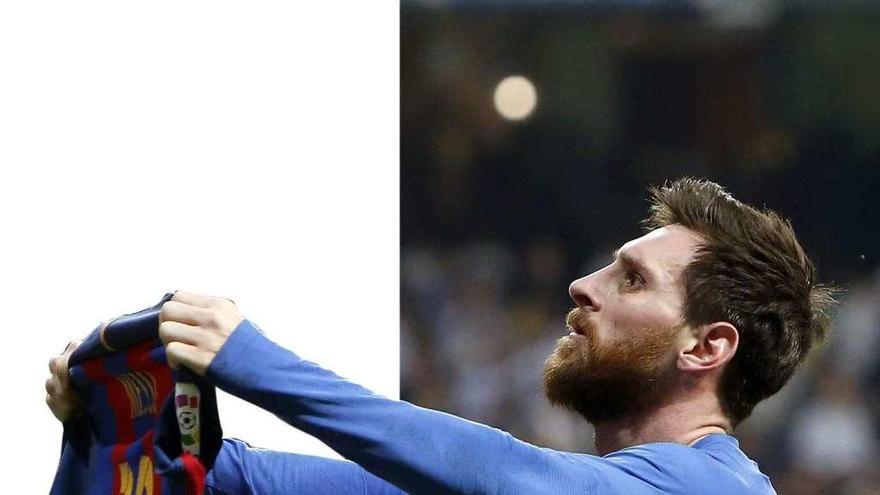 Messi muestra su camiseta al Bernabéu tras anotar su segundo gol