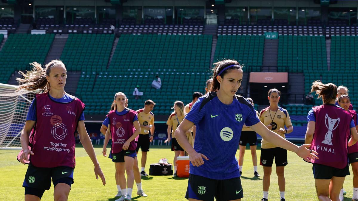 El FC Barcelona femenino durante el entrenamiento de este viernes en Lisbo para disputar mañana la final de la Liga de Campeones femenina contra el Arsenal