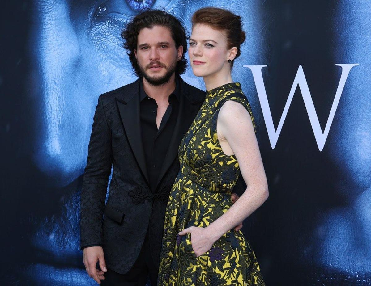 Kit Harington y Rose Leslie en la premier de Juego de Tronos