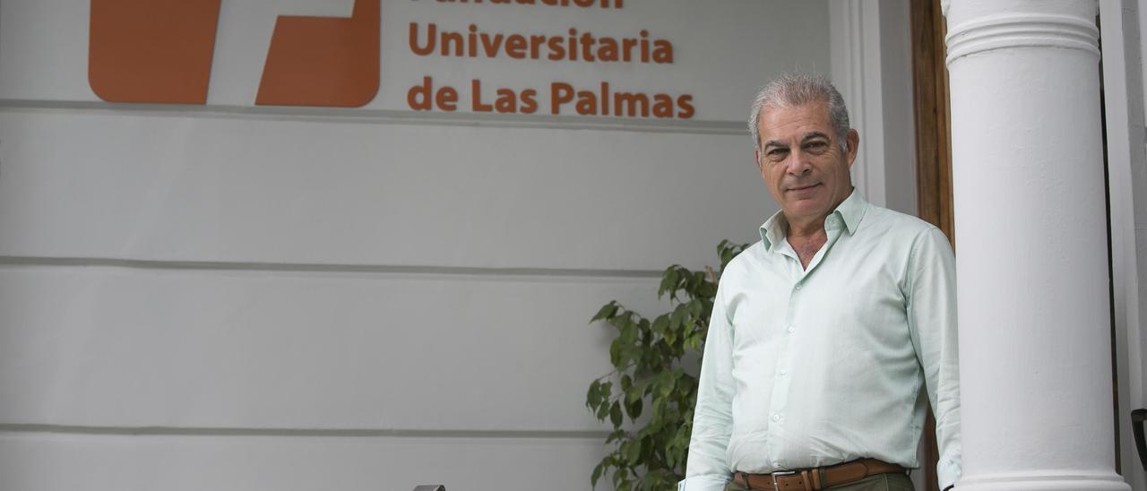 Carlos Estévez en una imagen de archivo en la sede de la Fundación Universitaria.