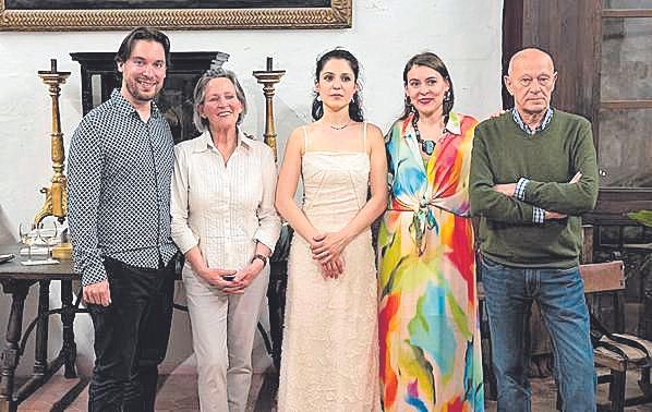 Gabriel Fiol, Magdalena Quiroga, Margherita Santi, Carme Garí y Pedro de Montaner.