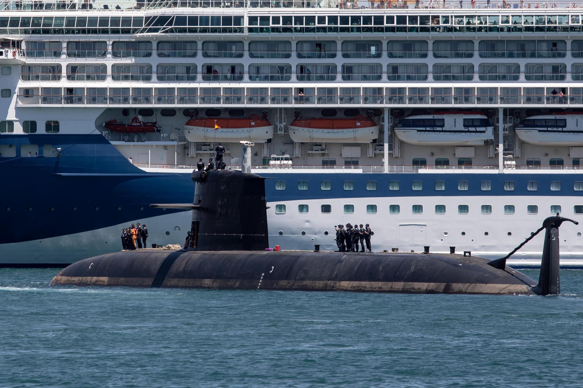 El submarino Isaac Peral comienza las pruebas de navegación en las aguas de Escombreras