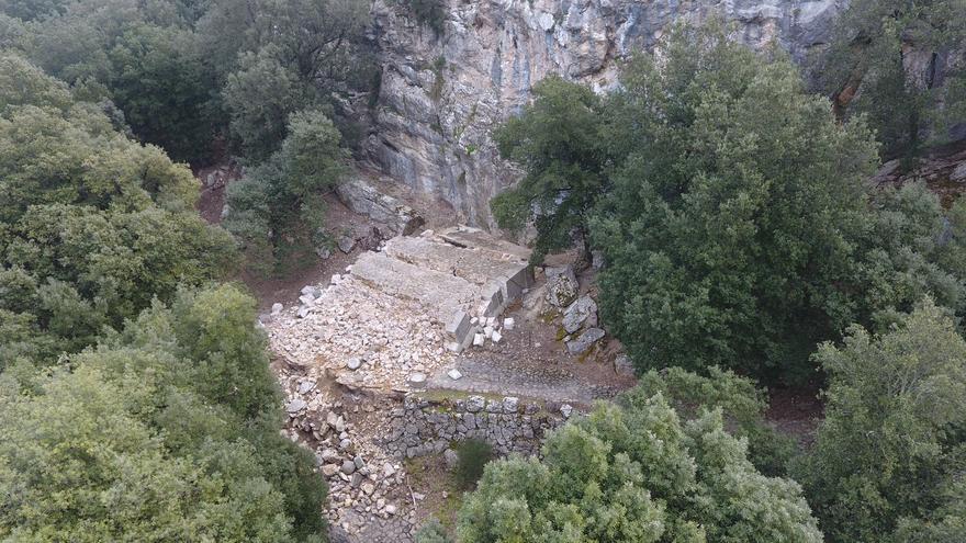 Lluc reconstruye el Misteri de Gaudí que se derrumbó