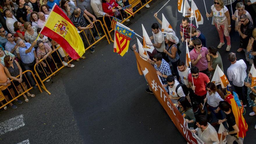 Podemos denuncia insultos durante la Procesión Cívica