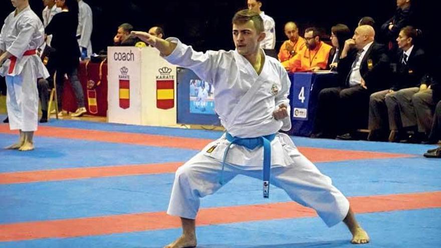 Ein mallorquinischer Karateka will für Deutschland kämpfen