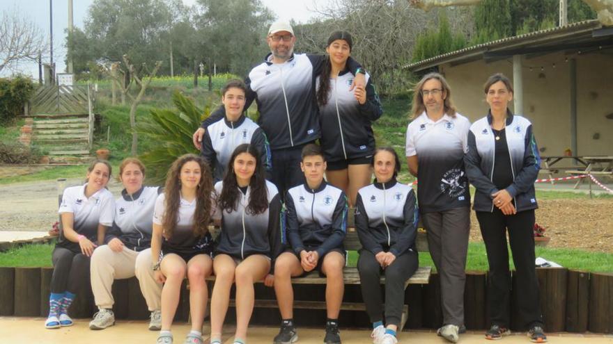 El equipo del Club Remeros del Eo desplazado a Banyoles (Gerona). | CRE