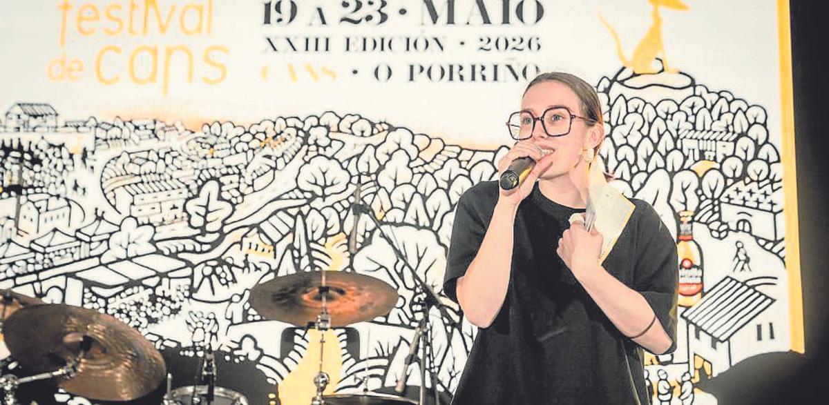 María SOA recolle o premio