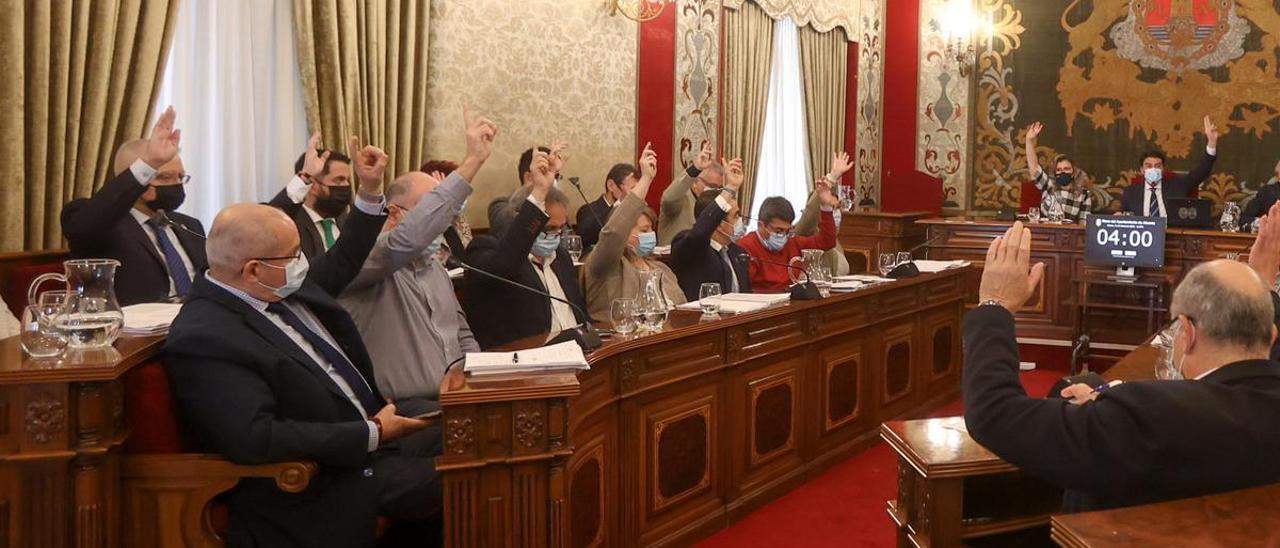 Todos los grupos votaron a favor de crear la comisión de investigacióin