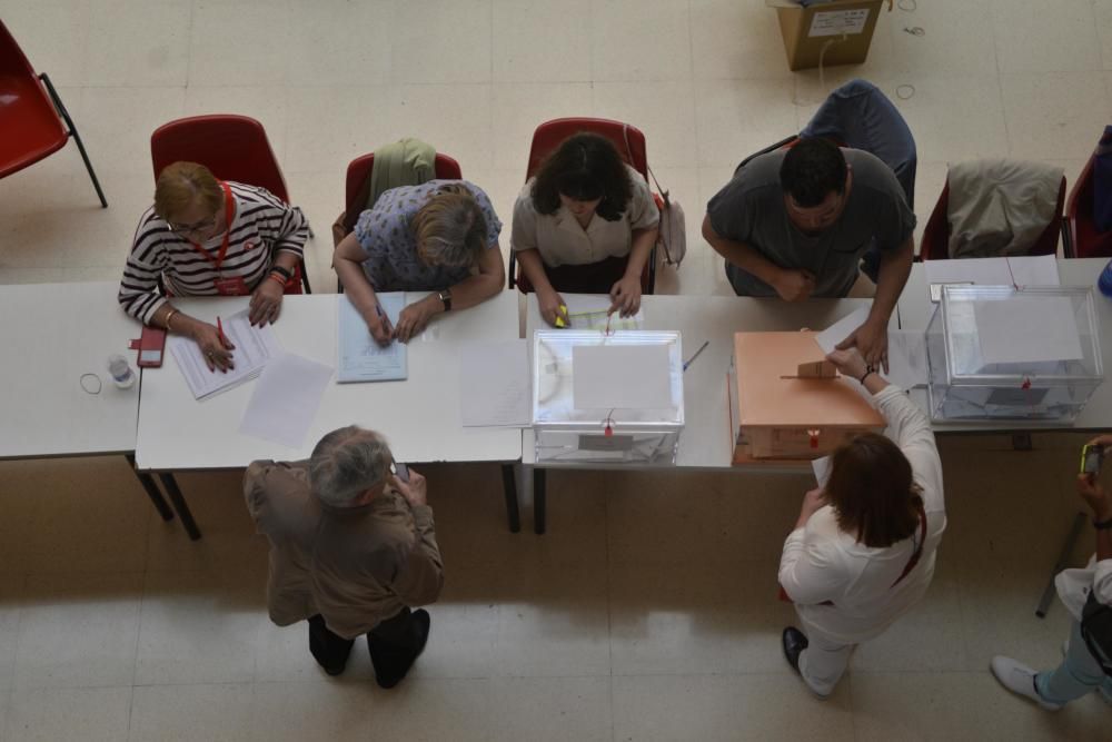 Las imágenes que nos dejan las elecciones autonómicas, europeas y municipales en la Región de Murcia
