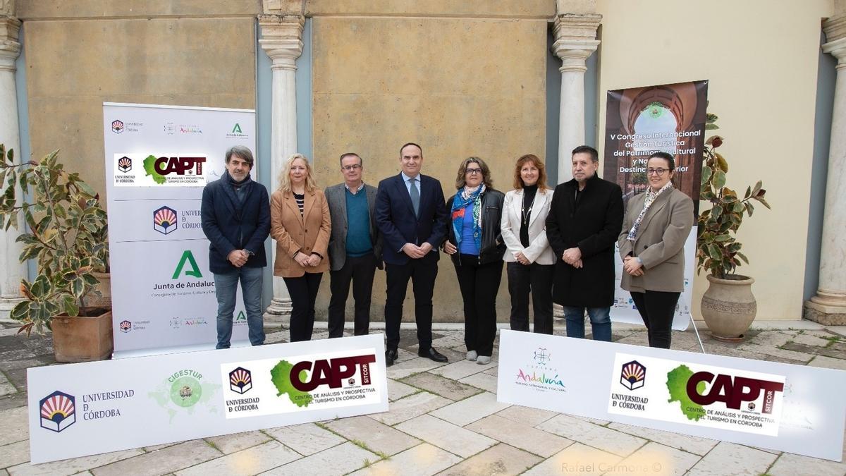El equipo del Centro de Análisis y Prospectiva del Turismo (CAPT) de la UCO.