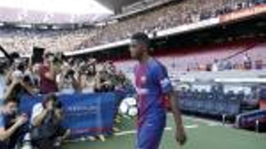 Dembélé fa el primer entrenament amb un Barça sense internacionals