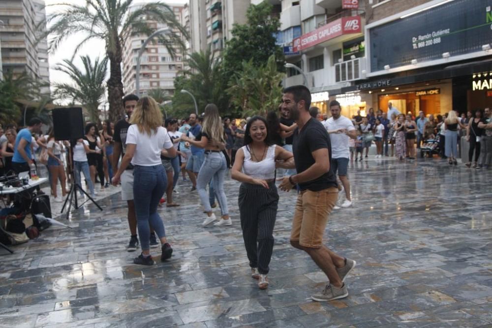 Taller de salsa en la Feria de Murcia