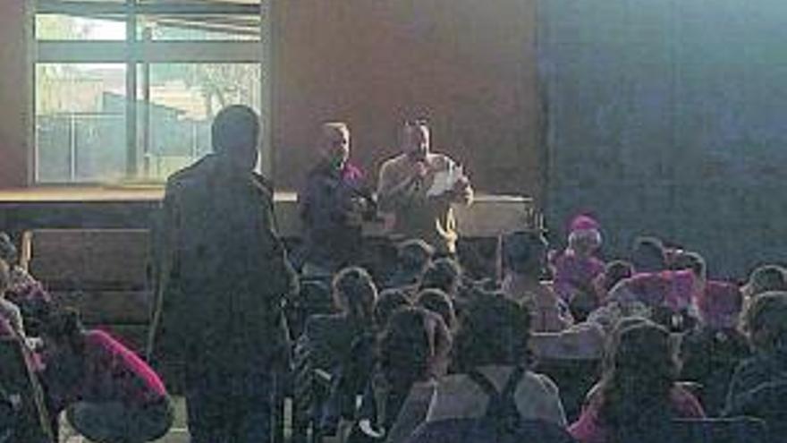 El colegio acogió con gran éxito el festival ‘Dando la lata’. | SERVICIO ESPECIAL