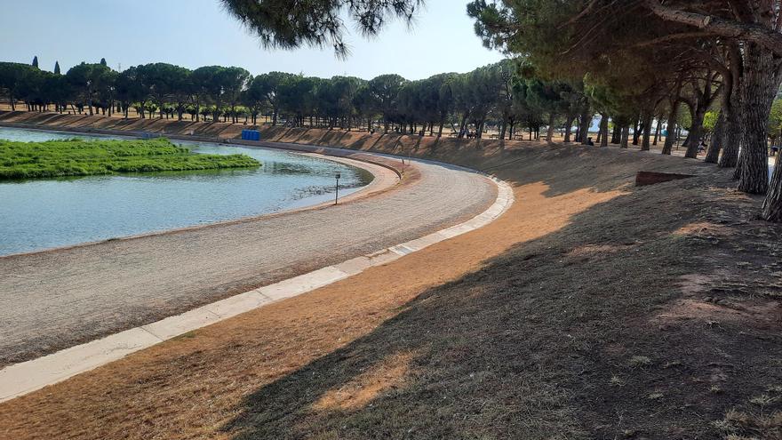 El parc de l’Agulla passa del color verd al marró