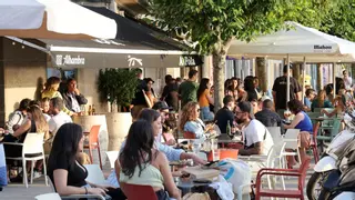 La oferta hostelera por habitante es la más baja de las siete urbes gallegas