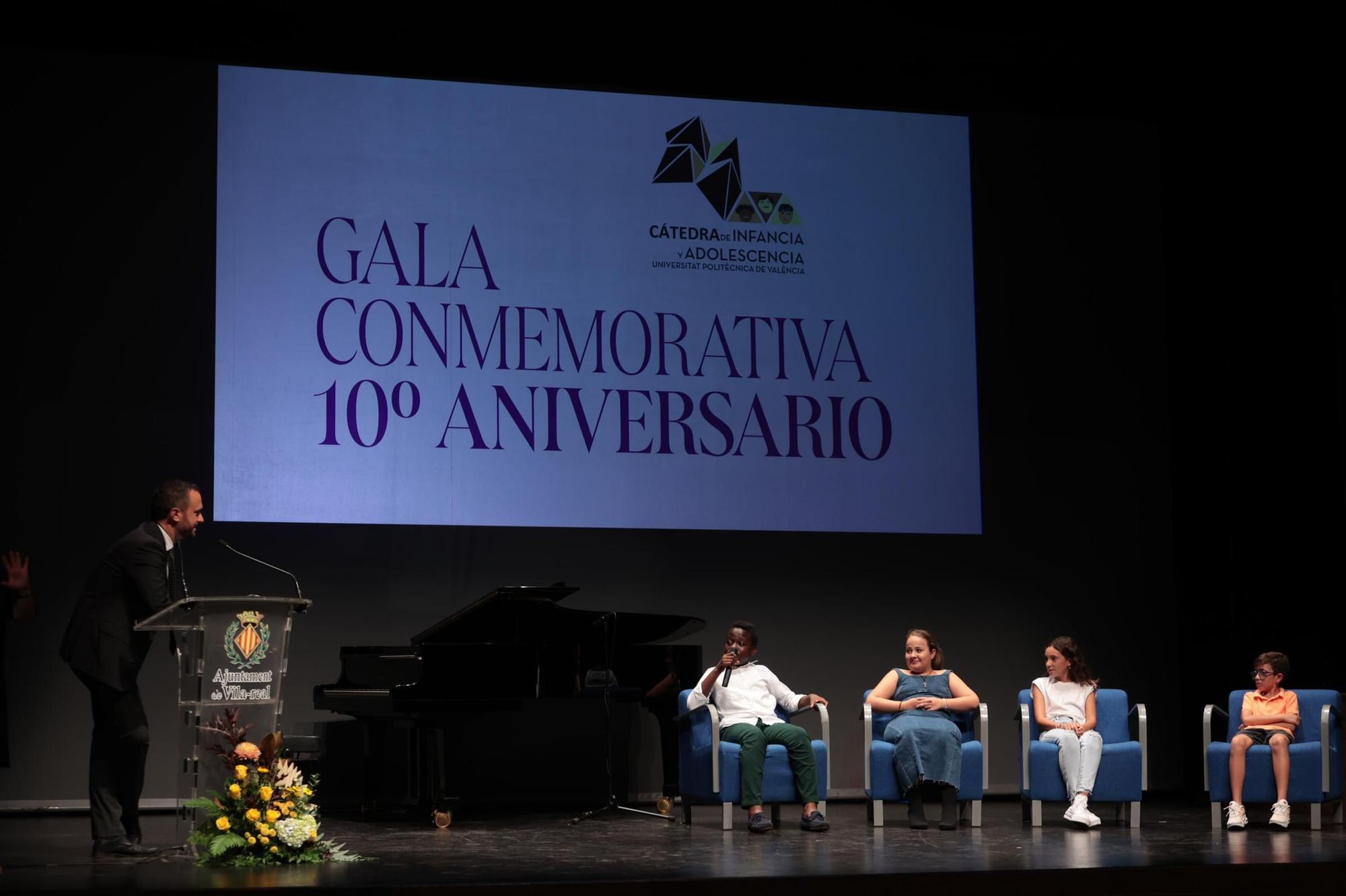 La imágenes de la gala en Vila-real del 10º aniversario de la Cátedra de Infancia y Adolescencia de la Universitat Politècnica de València