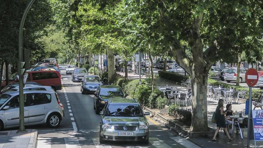 Piden proteger el último bulevar de Cáceres