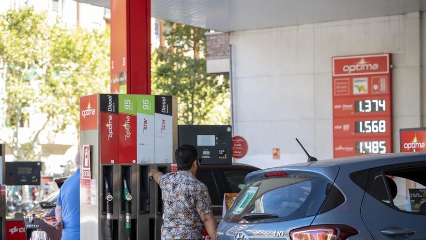 L'inflazione schizza di sette decimi a causa dei carburanti e si attesta al 4,3% questo agosto