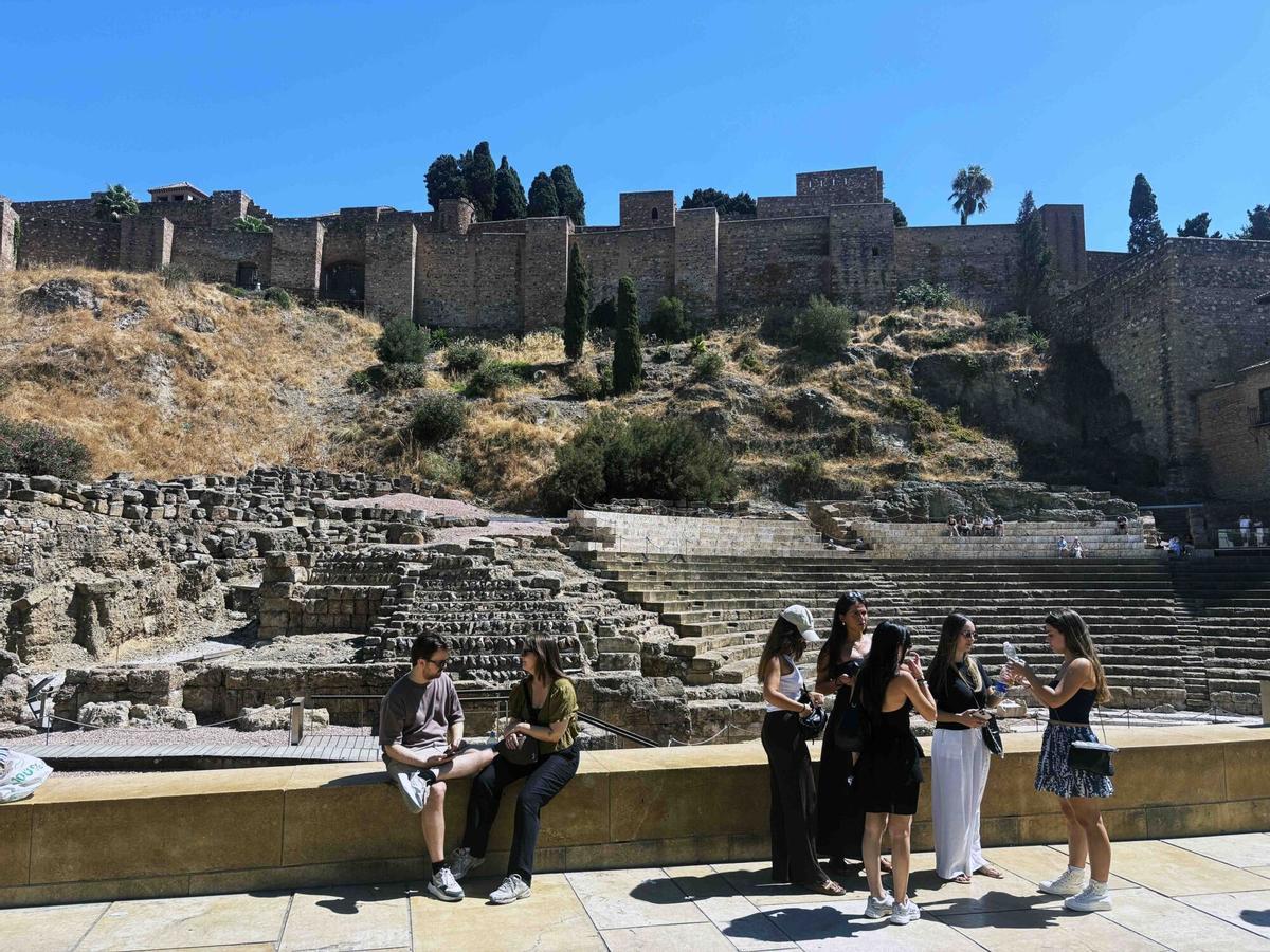 El PSOE de Málaga  exige "un plan de choque inmediato" en defensa del conjunto castrense Alcazaba y Gibralfaro