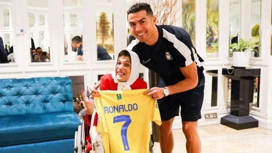 Cristiano Ronaldo y Fatemeh Hamami el pasado mes de septiembre en Irán