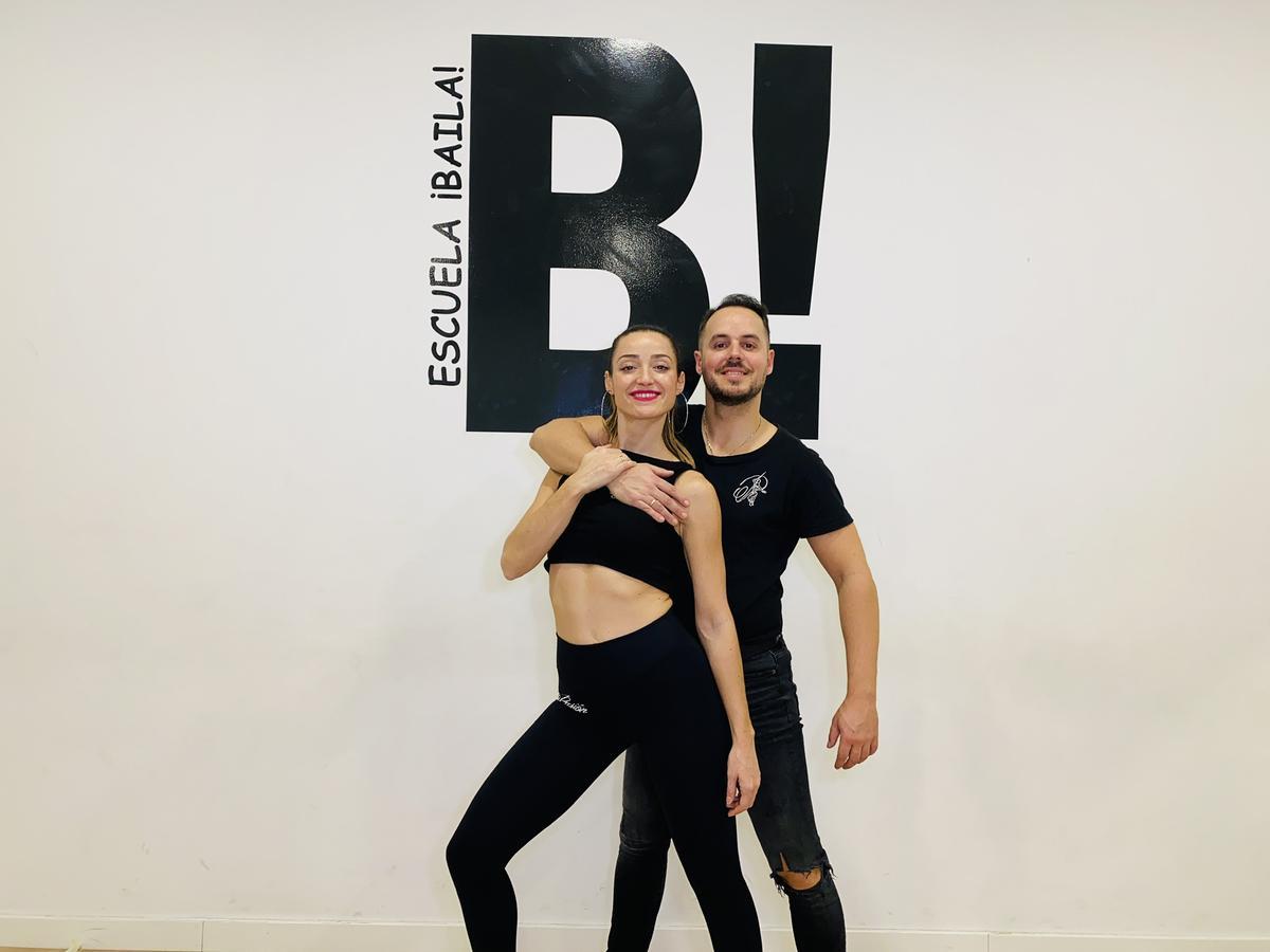 José Aranda y María Vela en &quot;Escuela Baila con Pura Pasión&quot;