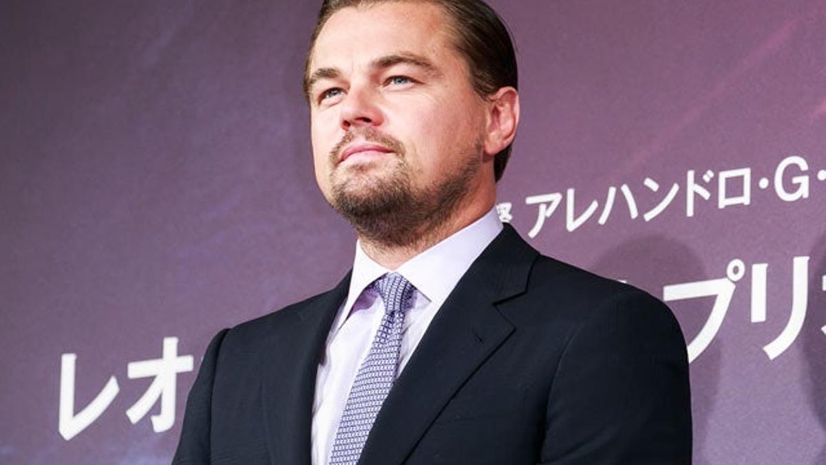 Leonardo DiCaprio y Nina Agdal sufren un accidente de coche