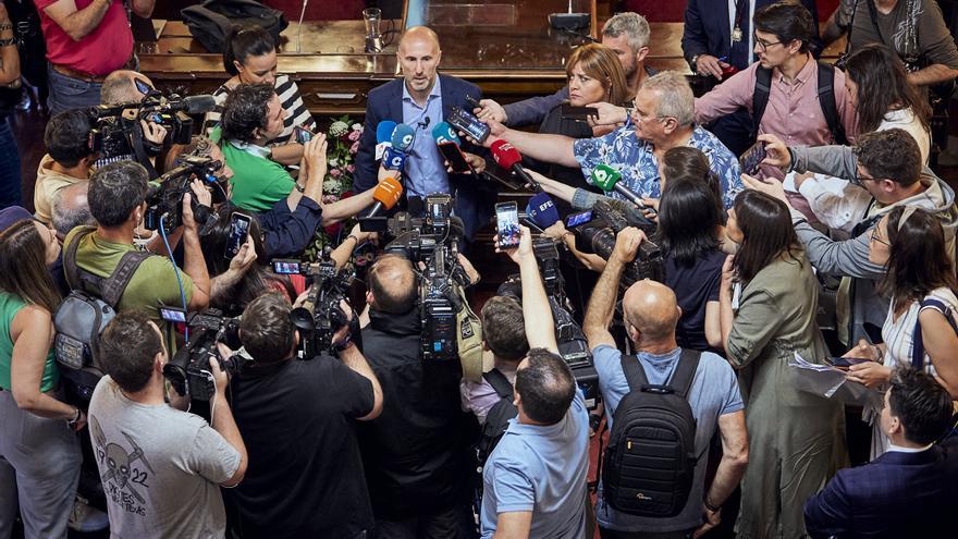 Jácome justifica el acuerdo con el PP tras &quot;24 horas horribles&quot; de negociaciones: &quot;Ha sido imposible con otra opción&quot;