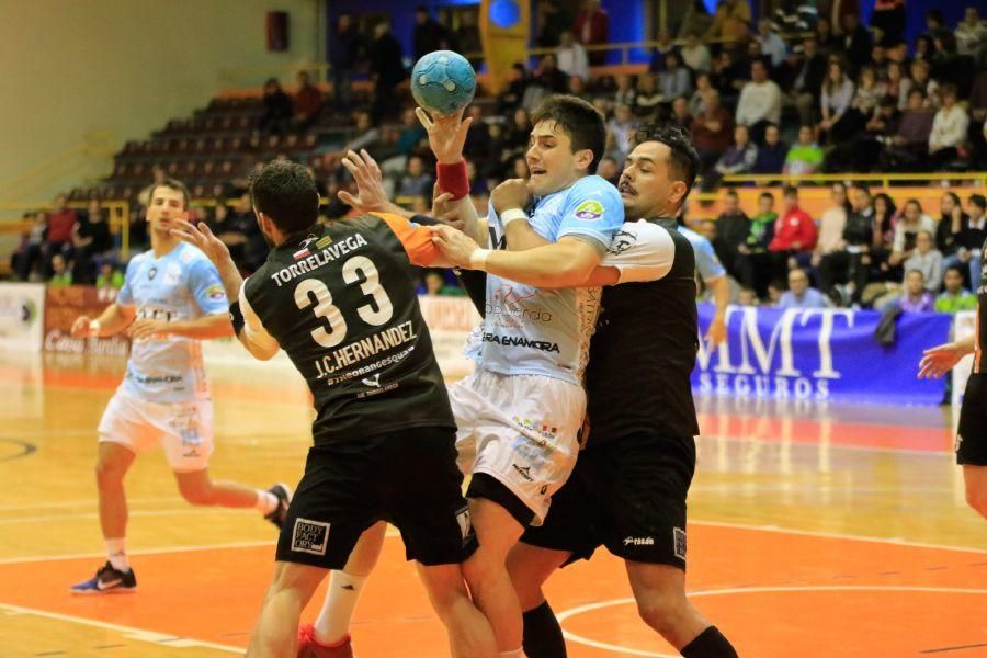 Balonmano Zamora: MMT Seguros - BM Torrelavega