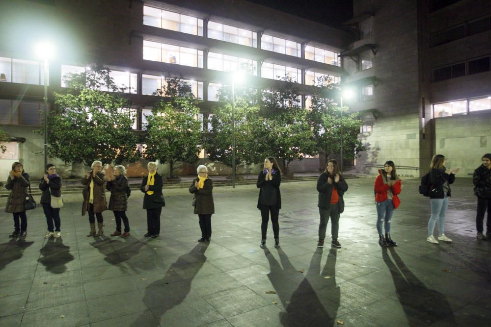 Cadena humana contra la violència masclista