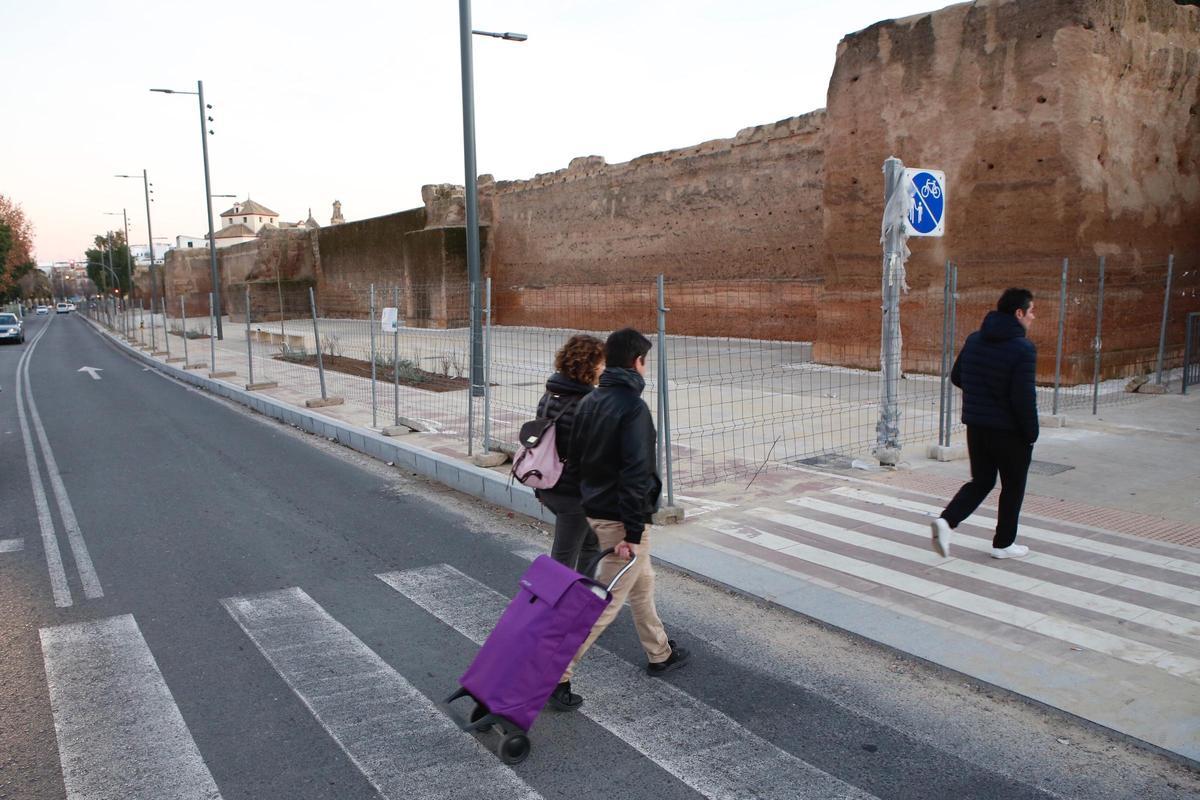 La obra de la ronda del Marrubial recién acabada.