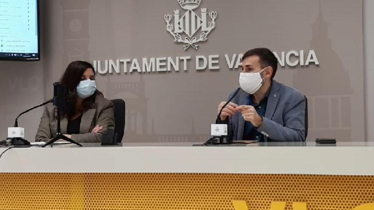 Sandra Gómez y Sergi Campillo, en la comparecencia