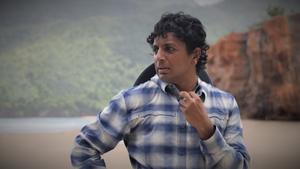 M. Night Shyamalan, en el rodaje de ’Tiempo’