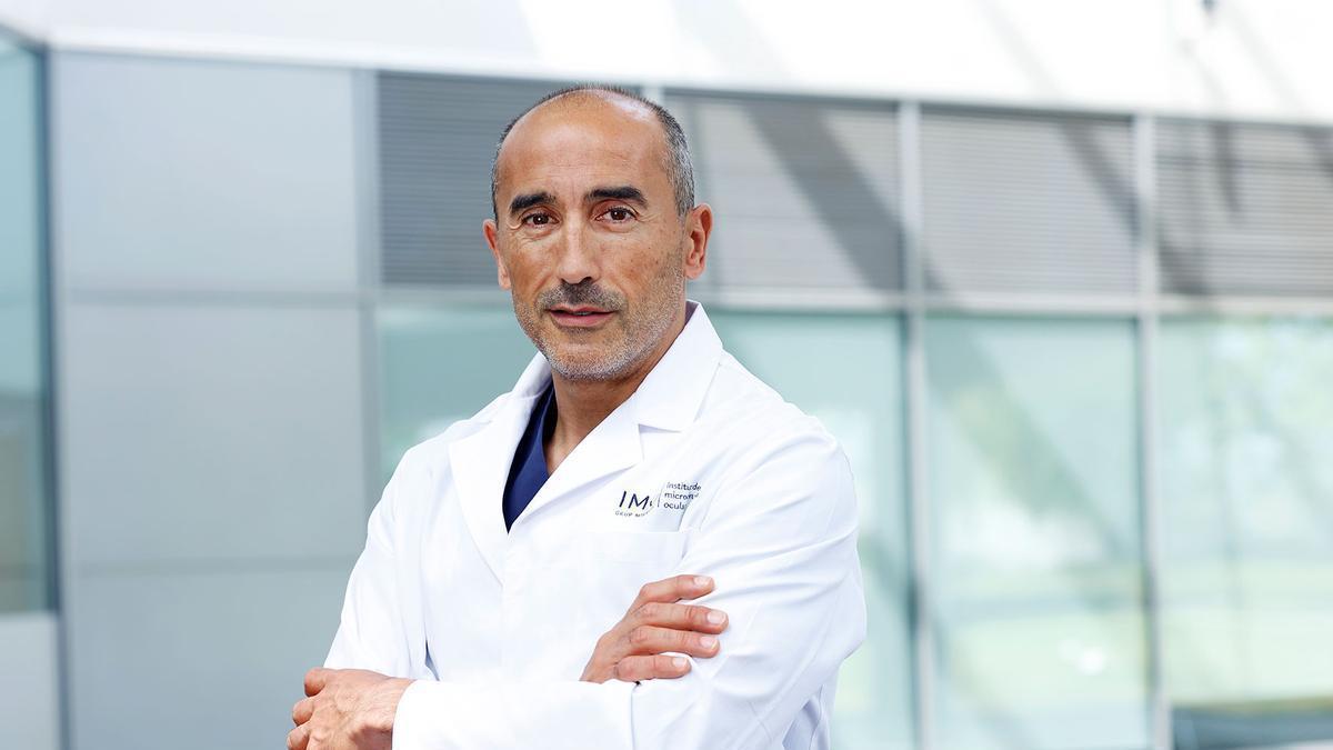 Carlos Martín, oftalmòleg