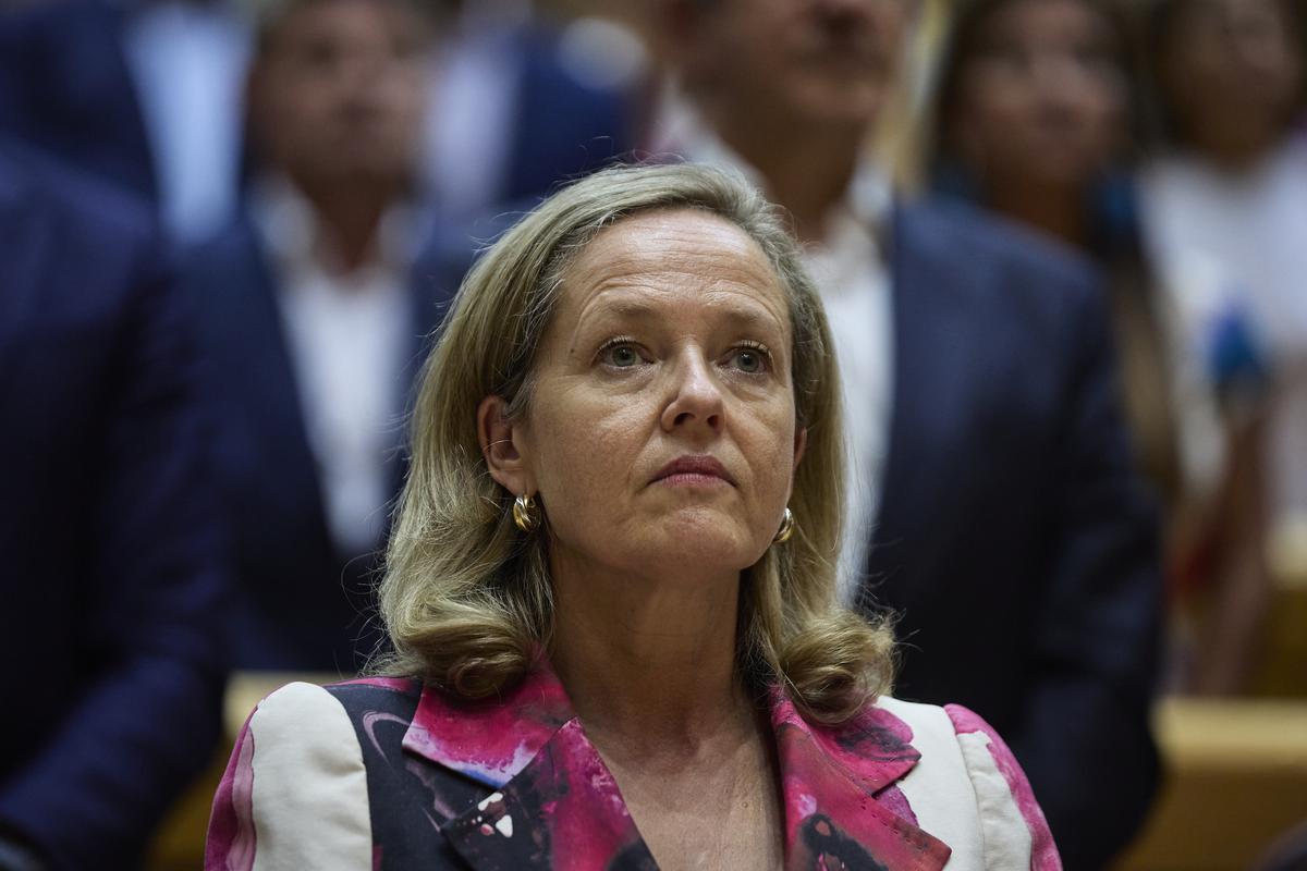 El Govern fa els primers passos per a la descentralització d’institucions