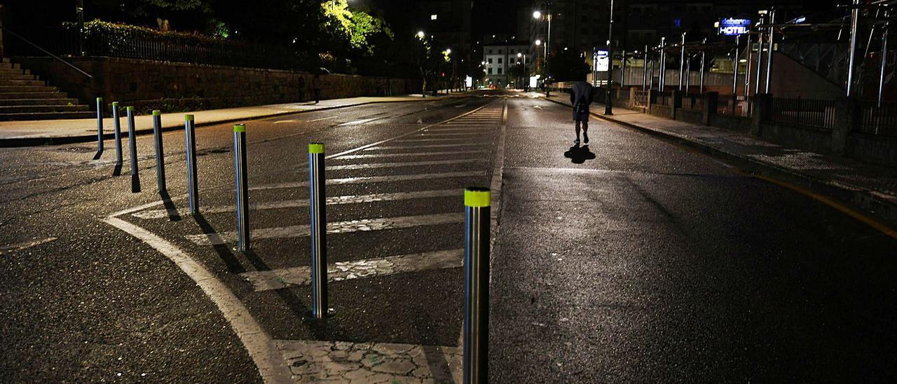 Una vista de la calle Reina Victoria, cerrada al tráfico, a última hora de la tarde. |   // GUSTAVO SANTOS