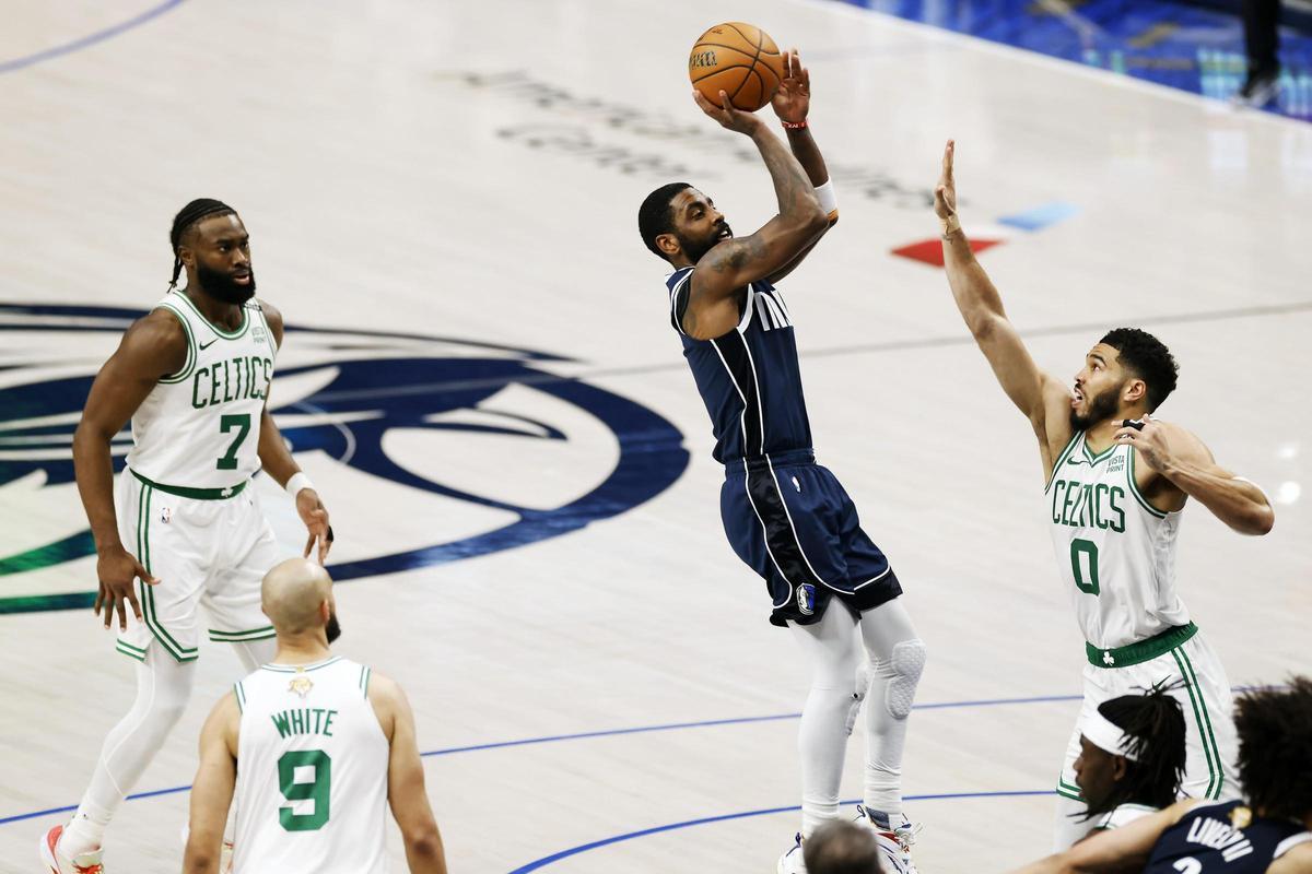 Un instante del Mavs-Celtics.