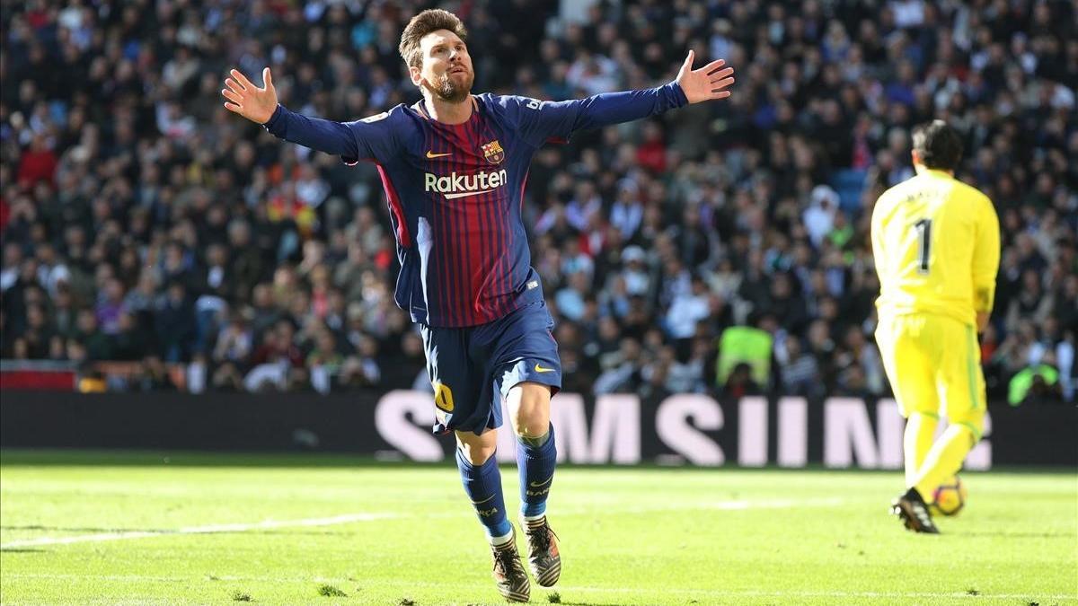 Lionel Messi celebra el segundo gol azulgrana en el Bernabéu