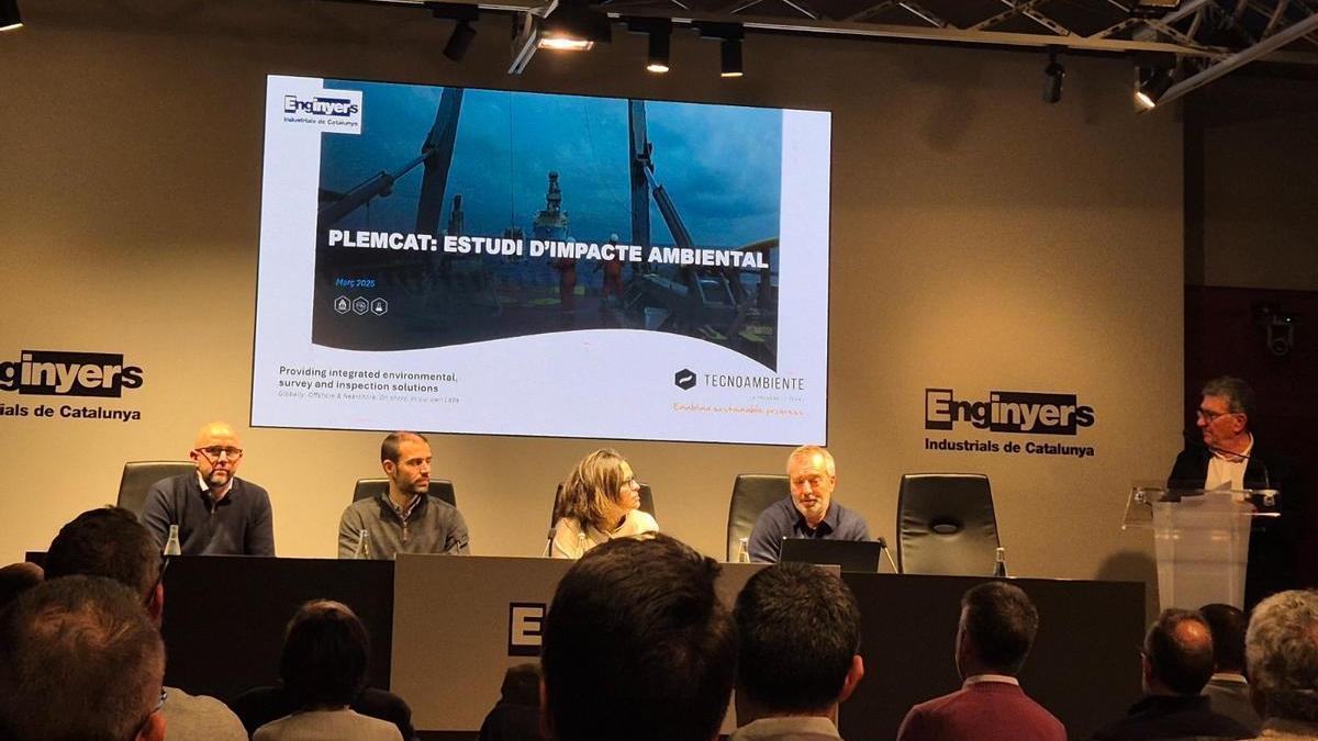 Imatge d'arxiu de la presentació del Plemcat al Col·legi d'Enginyers.